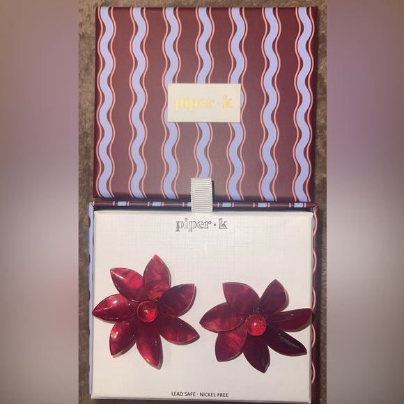 Piper K Red Floral Earrings - Picture 2 of 3